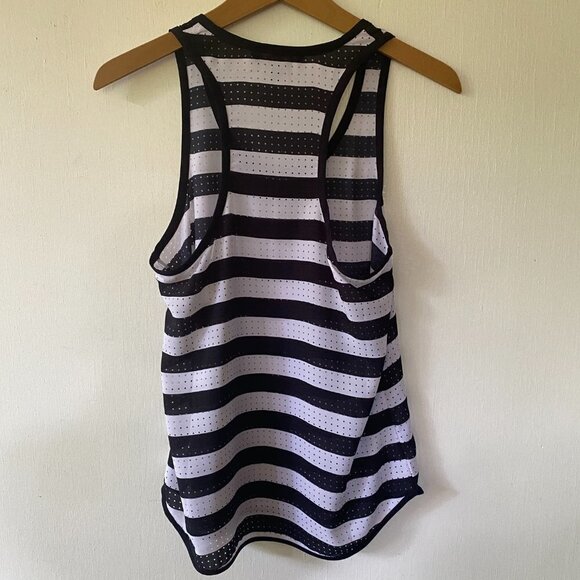 Banana Republic Tank Top Women's XS Striped Perforated Preppy Nautical - Picture 7 of 7